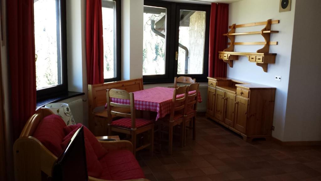 Apartments Gonzaga Canazei Bilik gambar