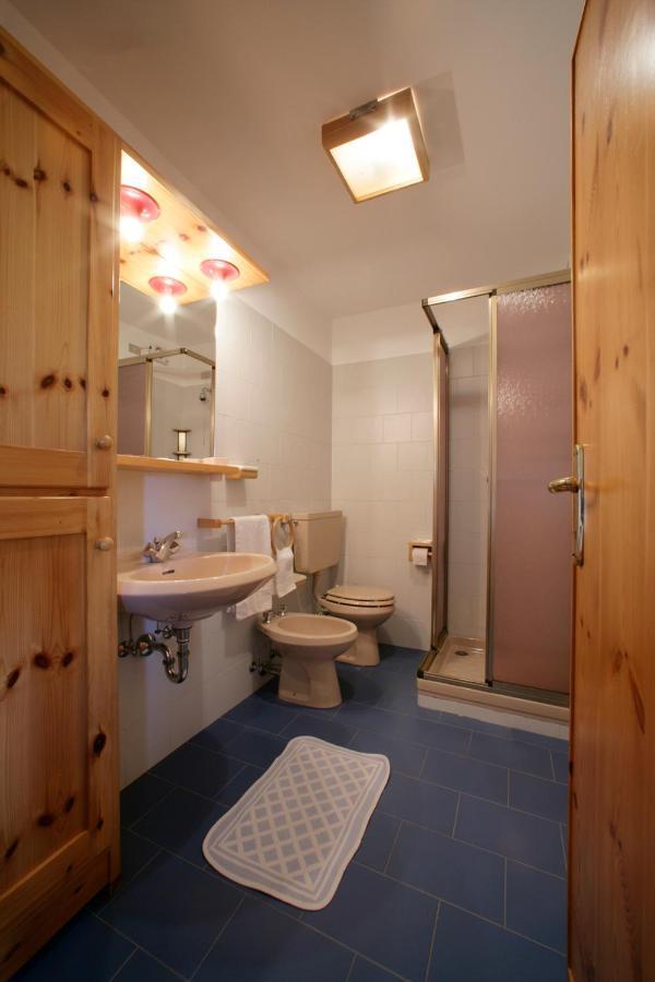 Apartments Gonzaga Canazei Bilik gambar